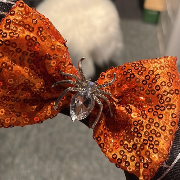 Minnie Mouse Halloween ears - Picture 2 of 2